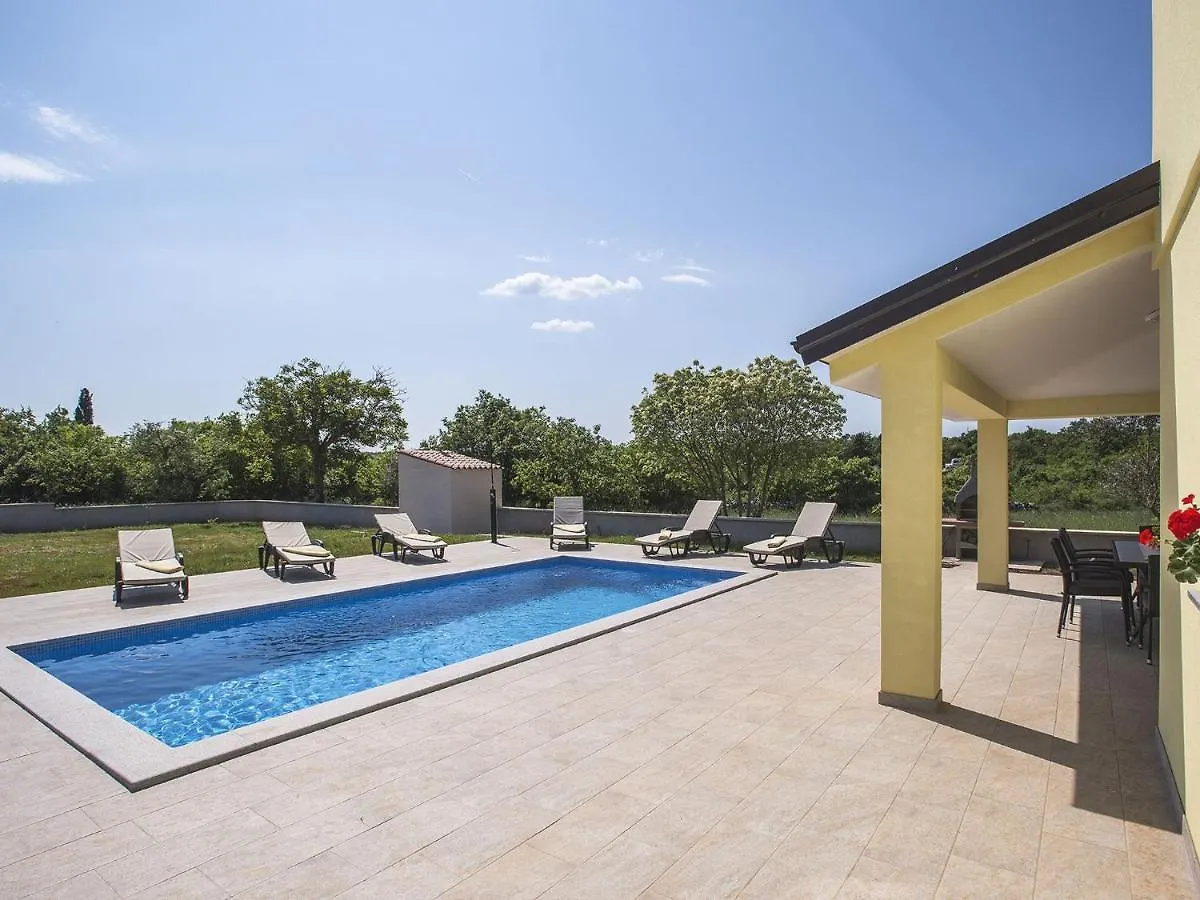 Modern Villa With Pool And Parasol In Marčana